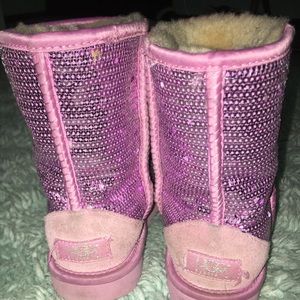 UGGS